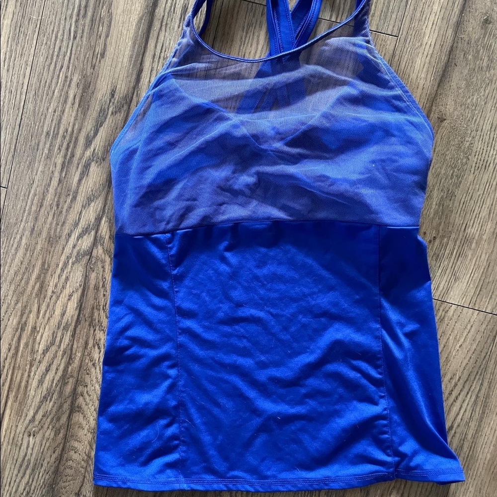ALO yoga workout tank